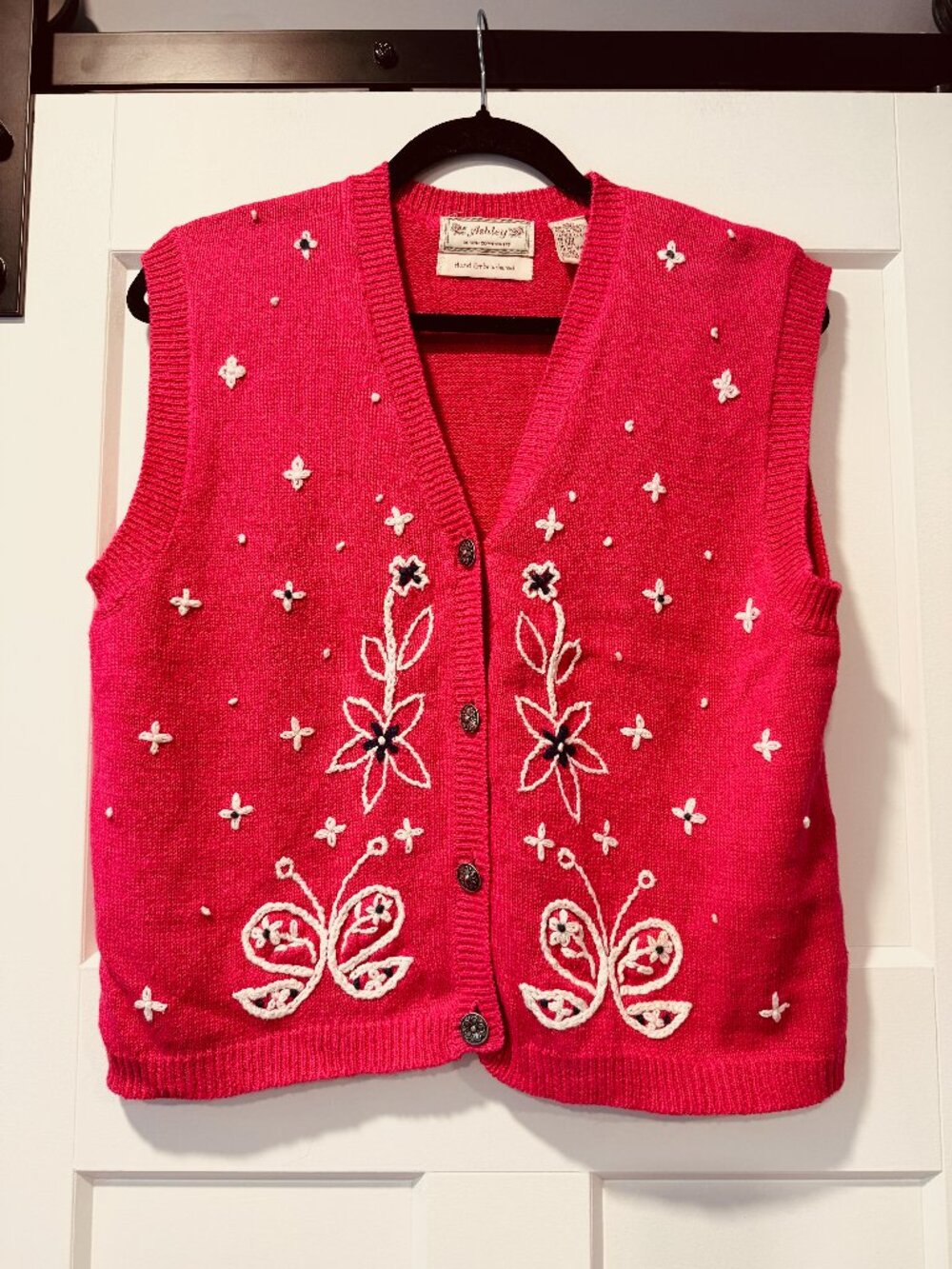 Vintage Ashley Hand-Embroidered Pink Button-Front Cotton Sweater Vest w/ Flowers